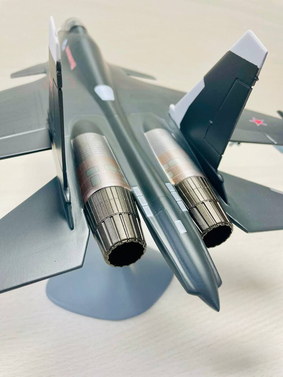 Модель самолета СУ-30 1:48