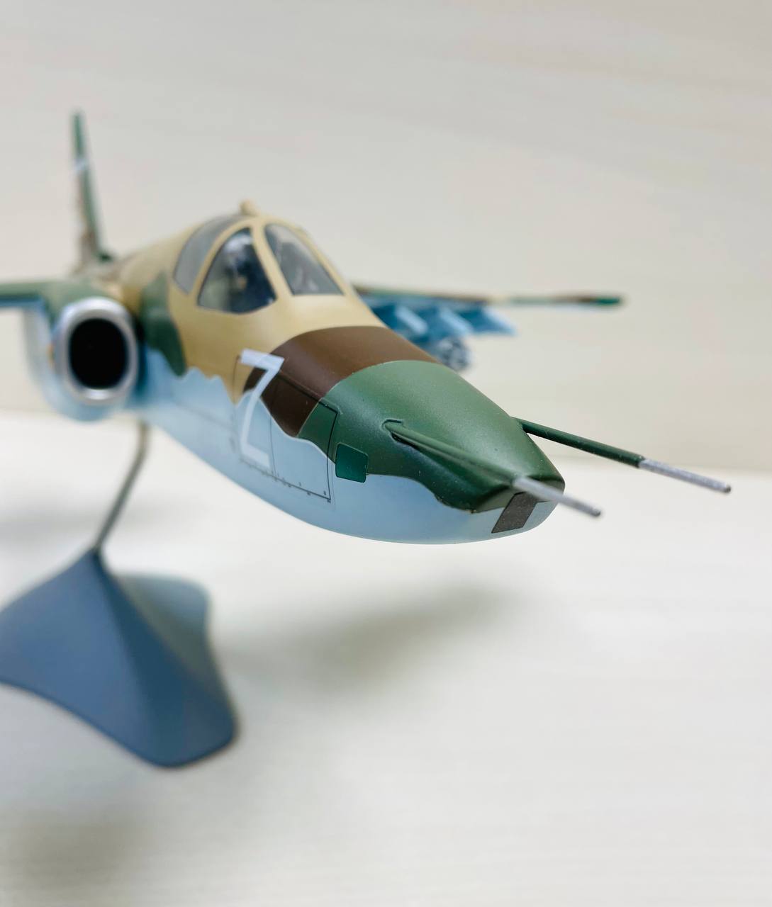 Модель самолета СУ-25 1:32