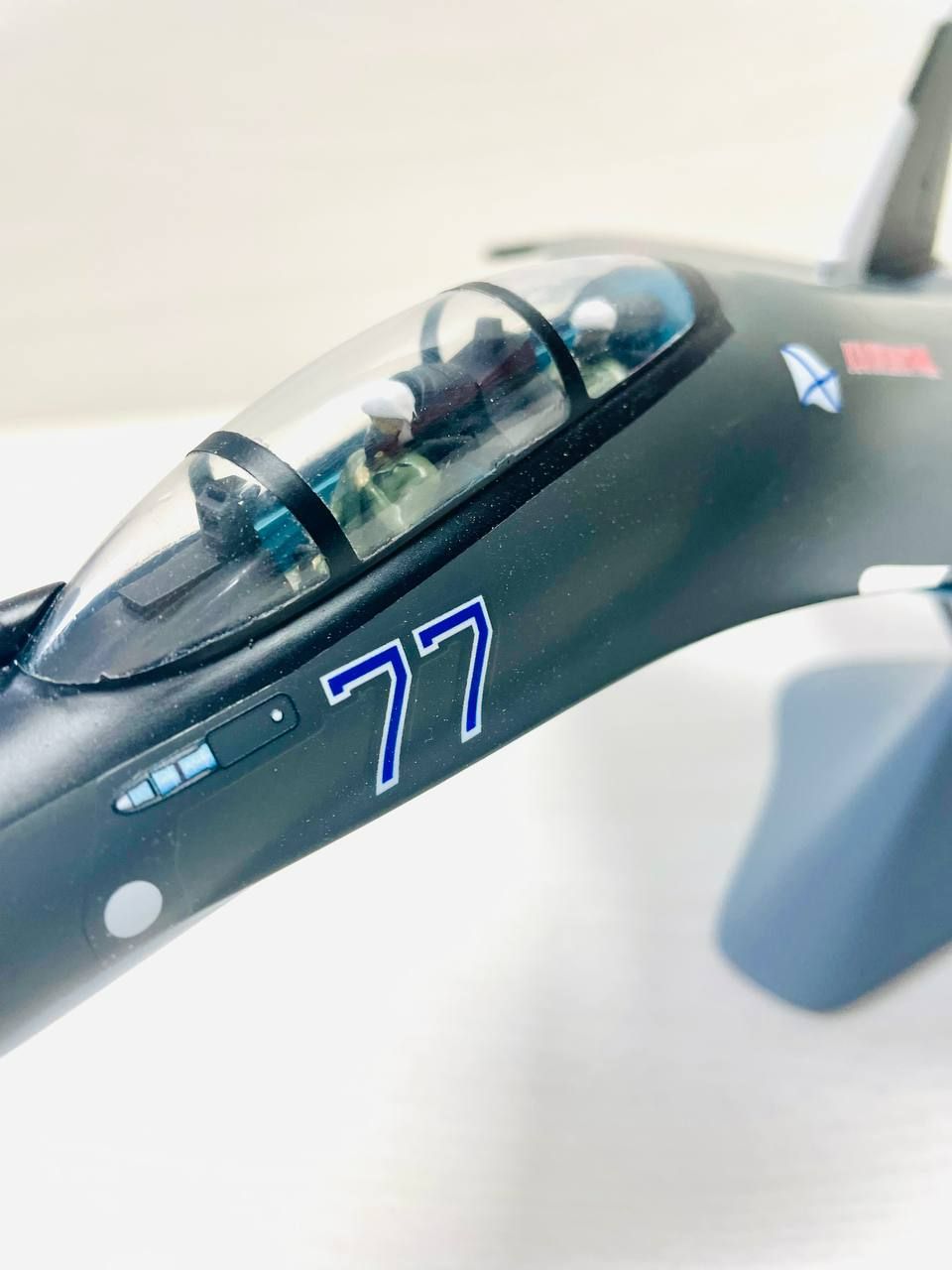 Модель самолета СУ-30 1:48