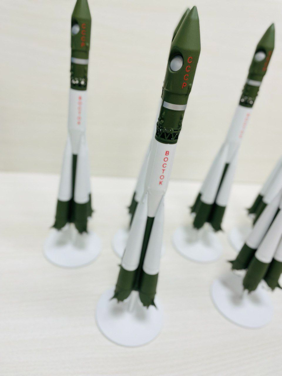 Модель ракеты-носителя "Восток" 1:144