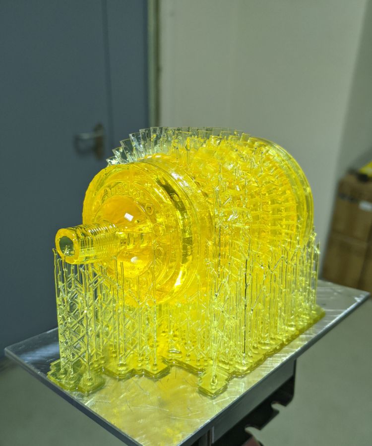 Печать макета ротора турбины на фотополимерном принтере