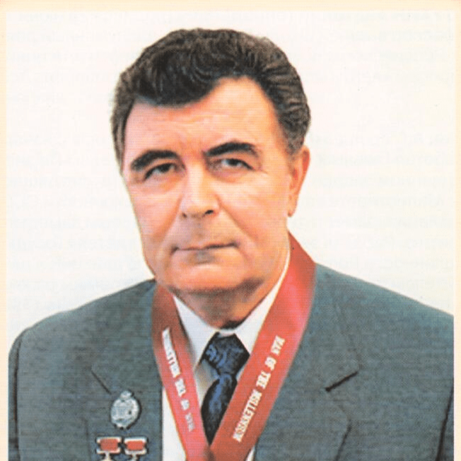 Братухин Анатолий Геннадьевич