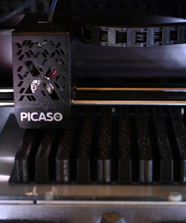 Печать образцов лопаток турбины