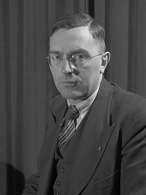 Макс Эйве (1901 – 1981). Источник изображения: https://ru.wikipedia.org/