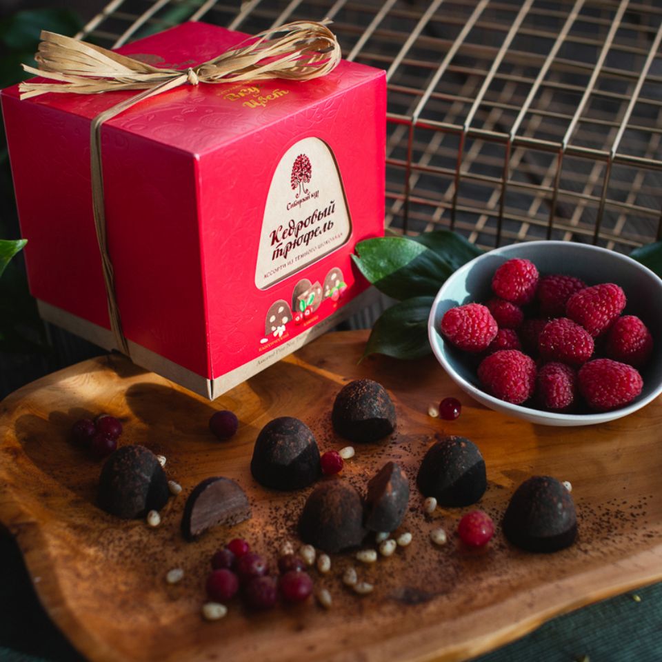 PINE NUT TRUFFLE