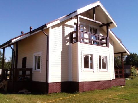 Оригинальный проект двухэтажного дома по индивидуальному заказу