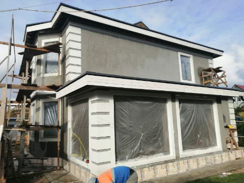 Дом из газобетонных блоков с фасадной отделкой