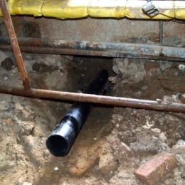 Бестраншейная замена канализации труб