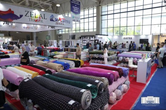 🎉 АРИЯ ТЕКС на TextileExpo Uzbekistan 2025! 🎉 Дорогие друзья и партнёры! Приглашаем Вас на 25-ю Юбилейную Международную выставку текстильной и швейной индустрии 📅 9–11 сентября 2025 года 📍 НВК «Узэкспоцентр», г. Ташкент 🏛 Павильон 4, стенд № E-26 ✨ На стенде ООО «Ария Текс»: 👕 Новые коллекции трикотажа и спецодежды 🧵 Инновационные текстильные решения 🤝 Перспективы для сотрудничества 🔹 Ждём Вас! Встречаемся на TextileExpo Uzbekistan 2025!