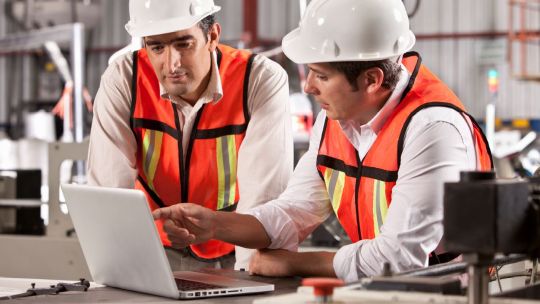 Профессиональные инженеры