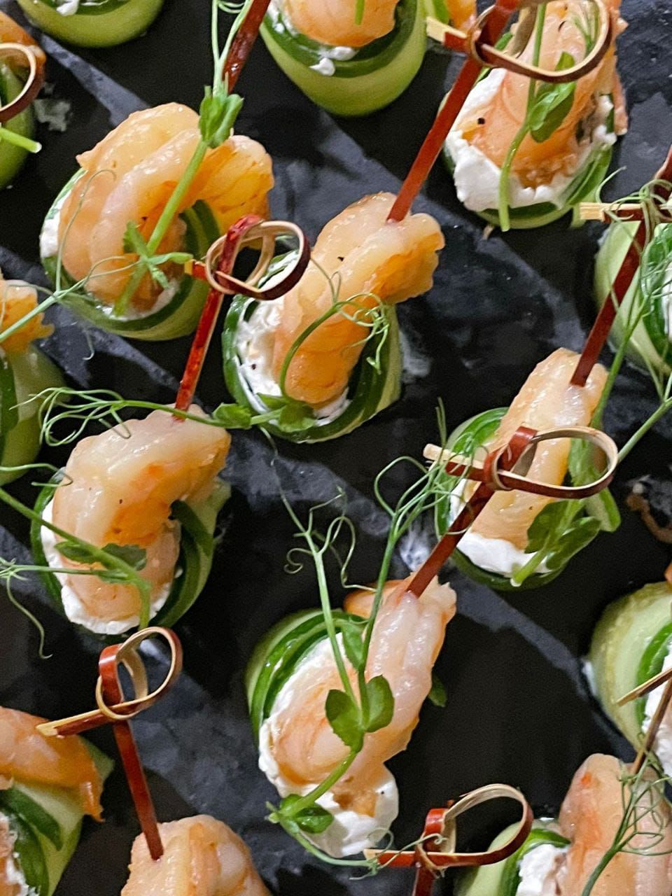 Аренда катера с капитаном в Москве кейтеринг