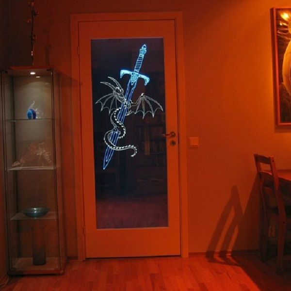 Лазерная гравировка стекла