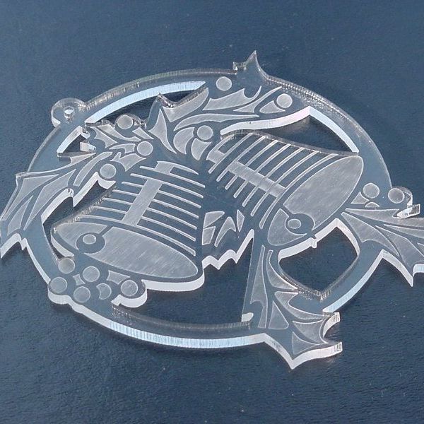 Лазерная гравировка оргстекла