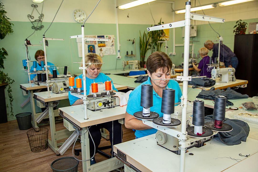 Производство детской одежды на швейной фабрике «Лидер-Торг»