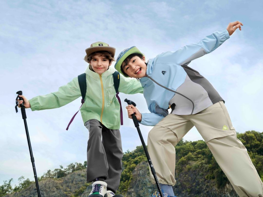 Весна без компромиссов – в технологичных куртках Balabala