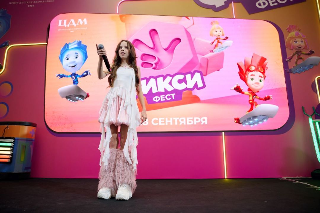 В Центральном Детском магазине на Лубянке состоялся «ФиксиФест» — фестиваль, посвященный 15-летию мультсериала «Фиксики»