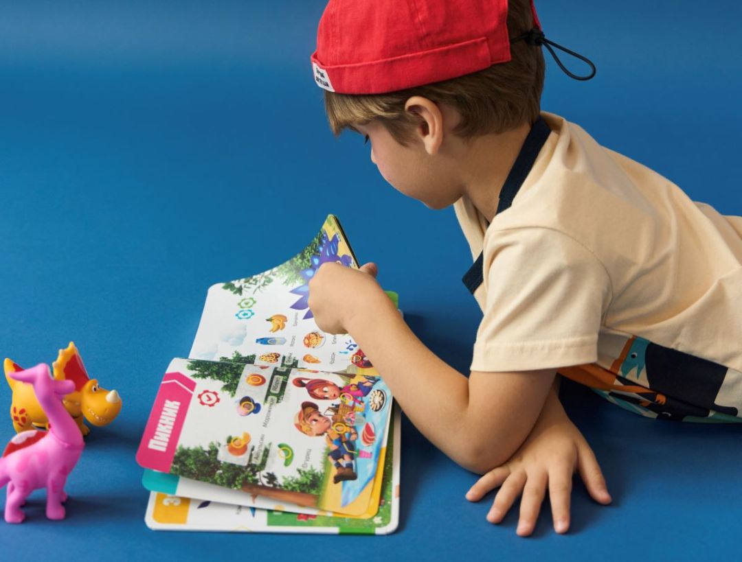 Персонажи «Турбозавров» стали героями говорящей книги BertToys