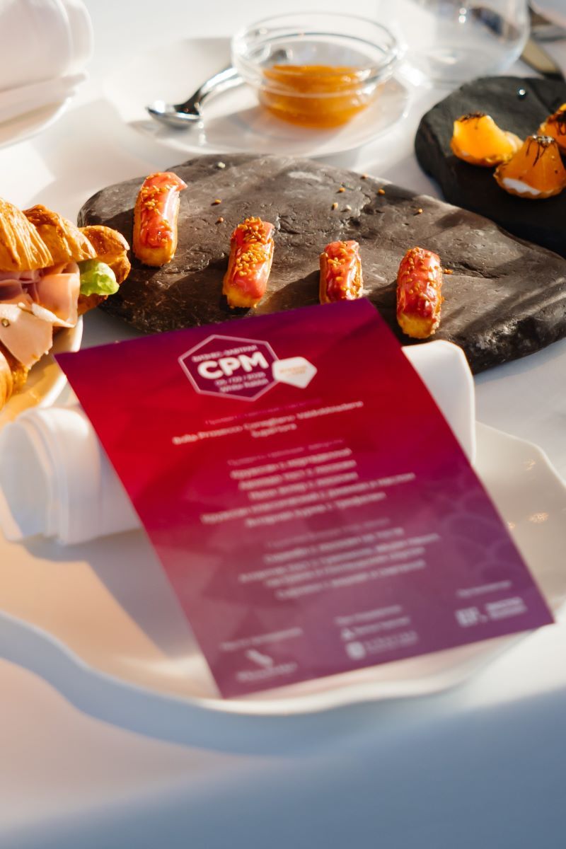 Бизнес-завтрак выставки CPM в ресторане White Rabbit