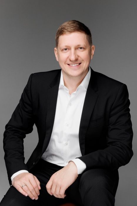 Антон Андрейчиков, студия Платошка