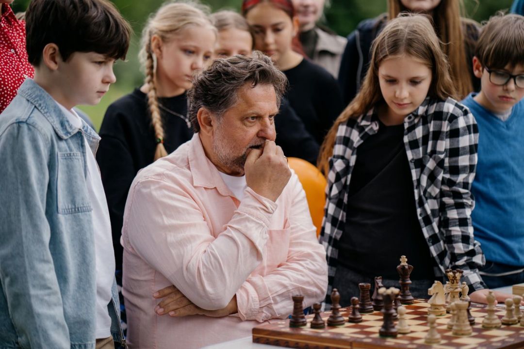 Родители родителей второй сезон