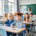 Дети в школе