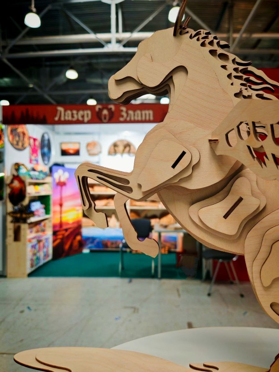 Компания ЛзерЗлат на выставке Игрушка Маркет 2026