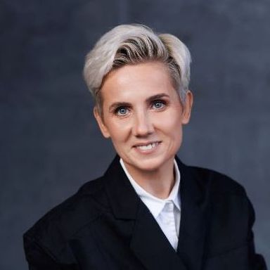 ДАША ТÔРИ (MASCOT STUDIO): «Мы с персонажем идем дальше любых обновлений: наша миссия – провести его через все стадии взросления к монетизации»