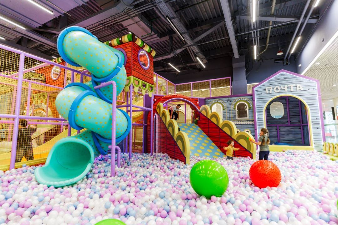 Крупнейшее семейное кафе от «Союзмультфильма» открылось в аэропорту Домодедово