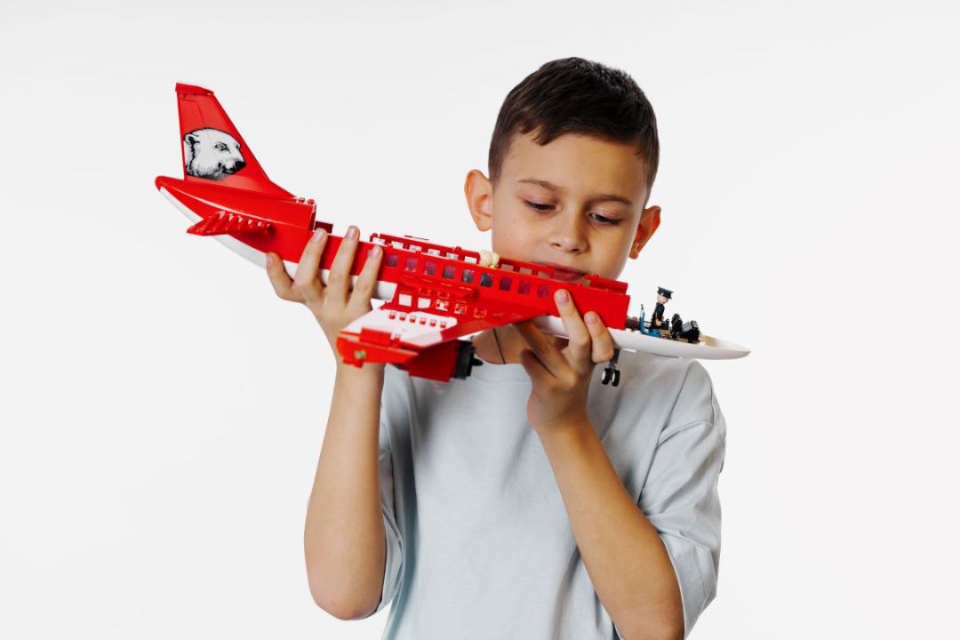 Российский бренд «РУБРИК» представил проект «Самая большая страна», который воспроизводит в конструкторах всё из чего собрана страна