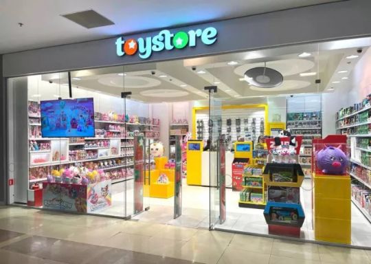 Inventive Retail Group открыла второй магазин игрушек Toystore в торговом центре «Саларис» в Москве. 