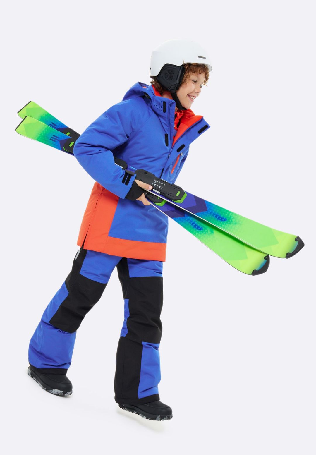 Lassie представляет горнолыжную коллекцию для активного зимнего отдыха