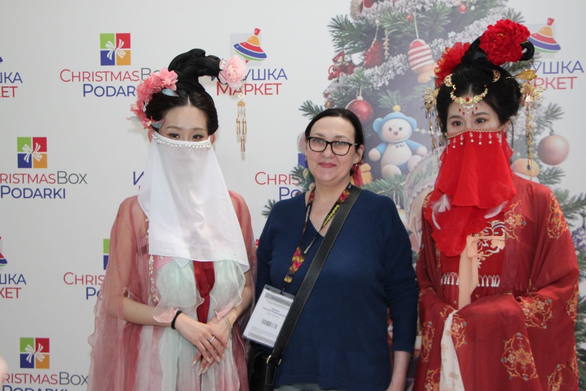 Выставки «Игрушка Маркет» и ChristmasBox Podarki 2026: большой фоторепортаж КИНДЕРinfo