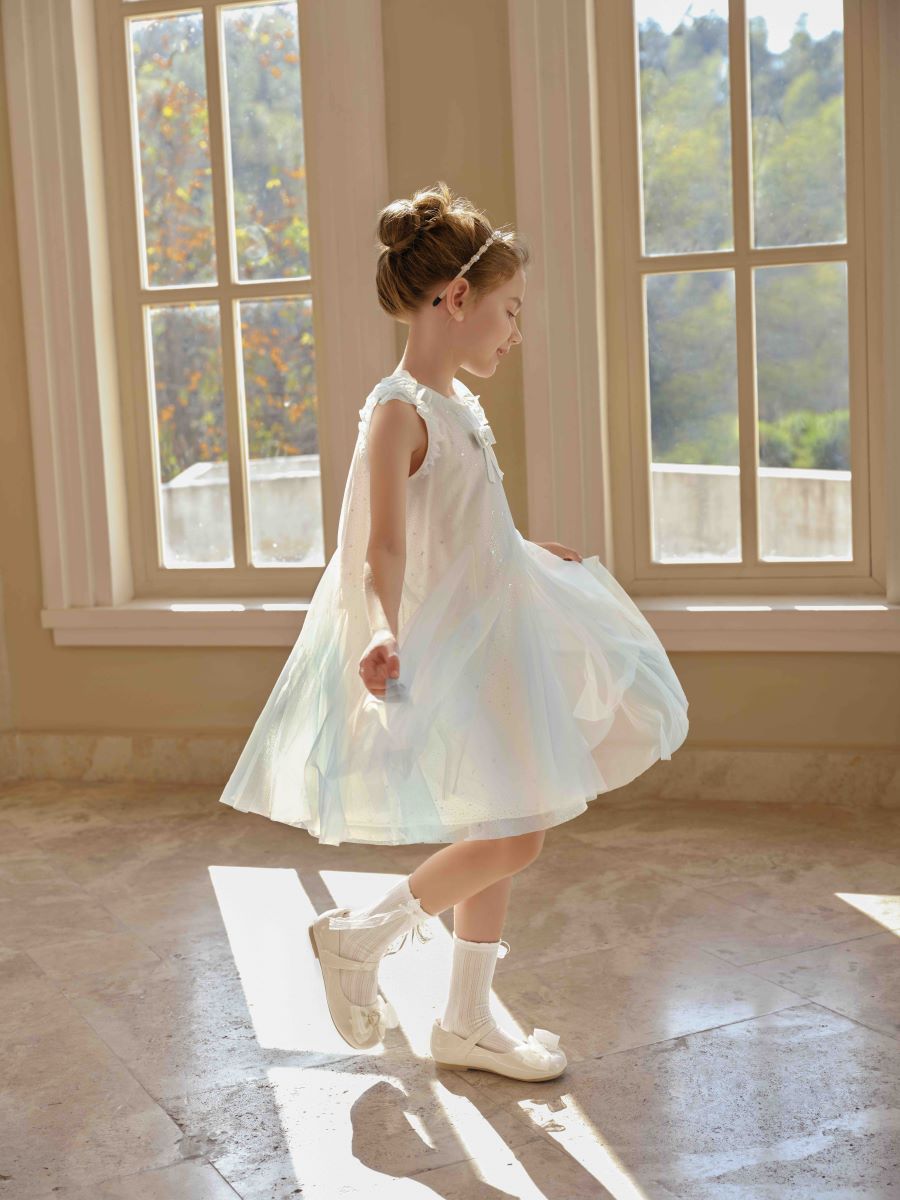 Новая коллекция нарядных платьев Balabala