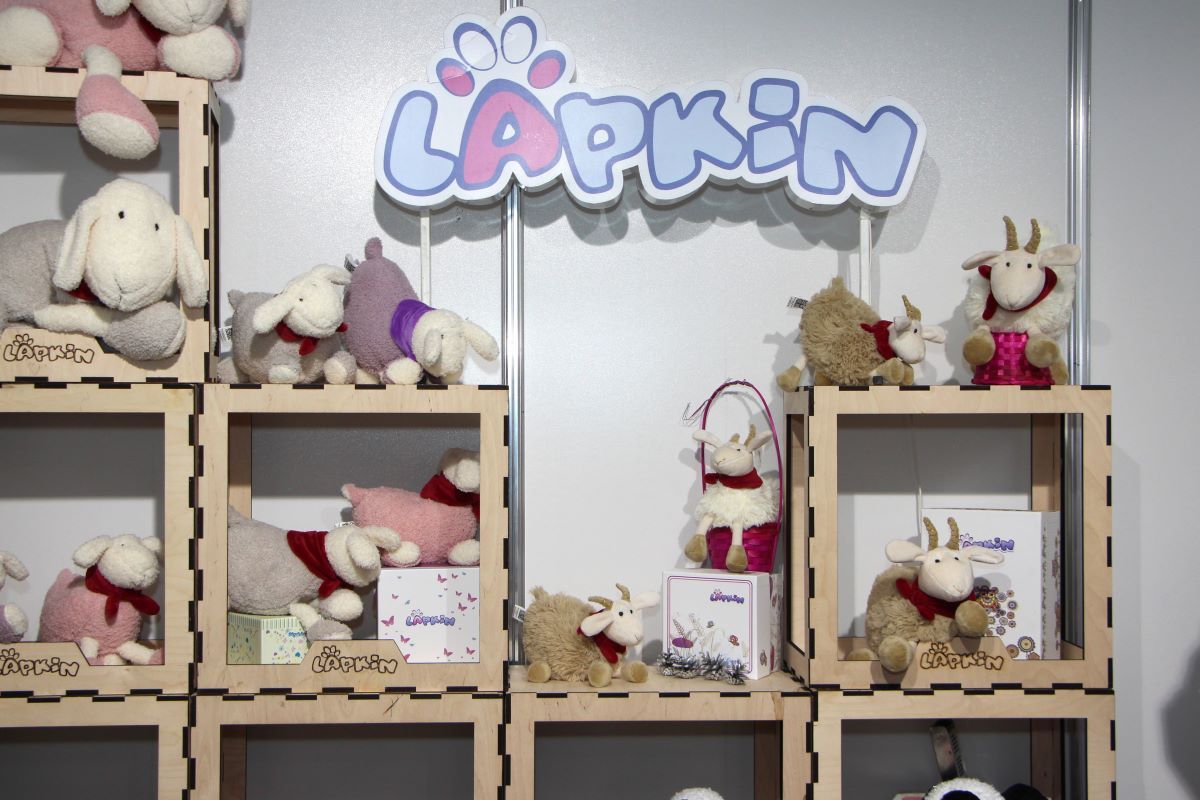 Выставки «Игрушка Маркет» и ChristmasBox Podarki 2026: фоторепортаж КИНДЕРinfo