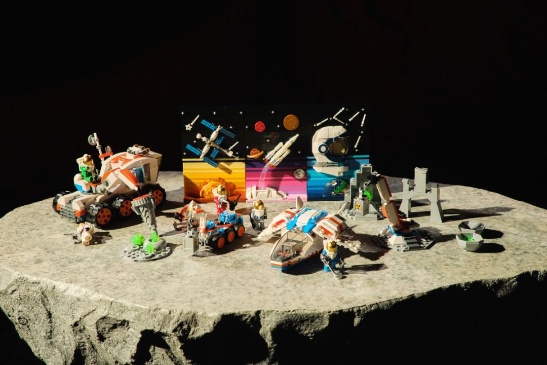 Конструкторы Бриксити Космос