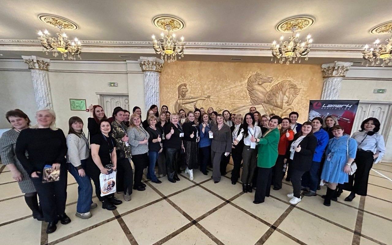 В Новосибирске прошел первый в Сибири семинар Екатерины Богачевой для руководителей канцелярских магазинов