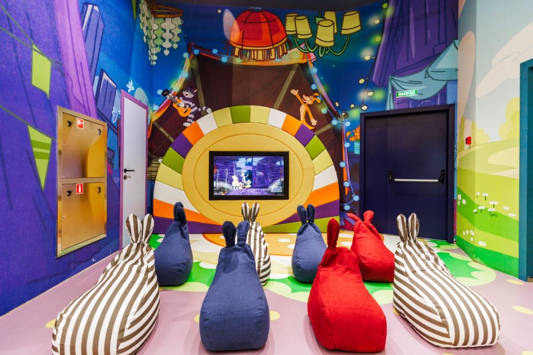 Крупнейшее семейное кафе от «Союзмультфильма» открылось в аэропорту Домодедово