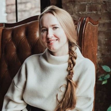 МАРИЯ ТЕРЕХОВА (ЛАМИНАРИЯ): «Родители ищут книги, которые займут ребенка на несколько вечеров»