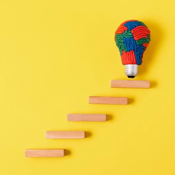 Этапы рейтинга "Мамы в деле"