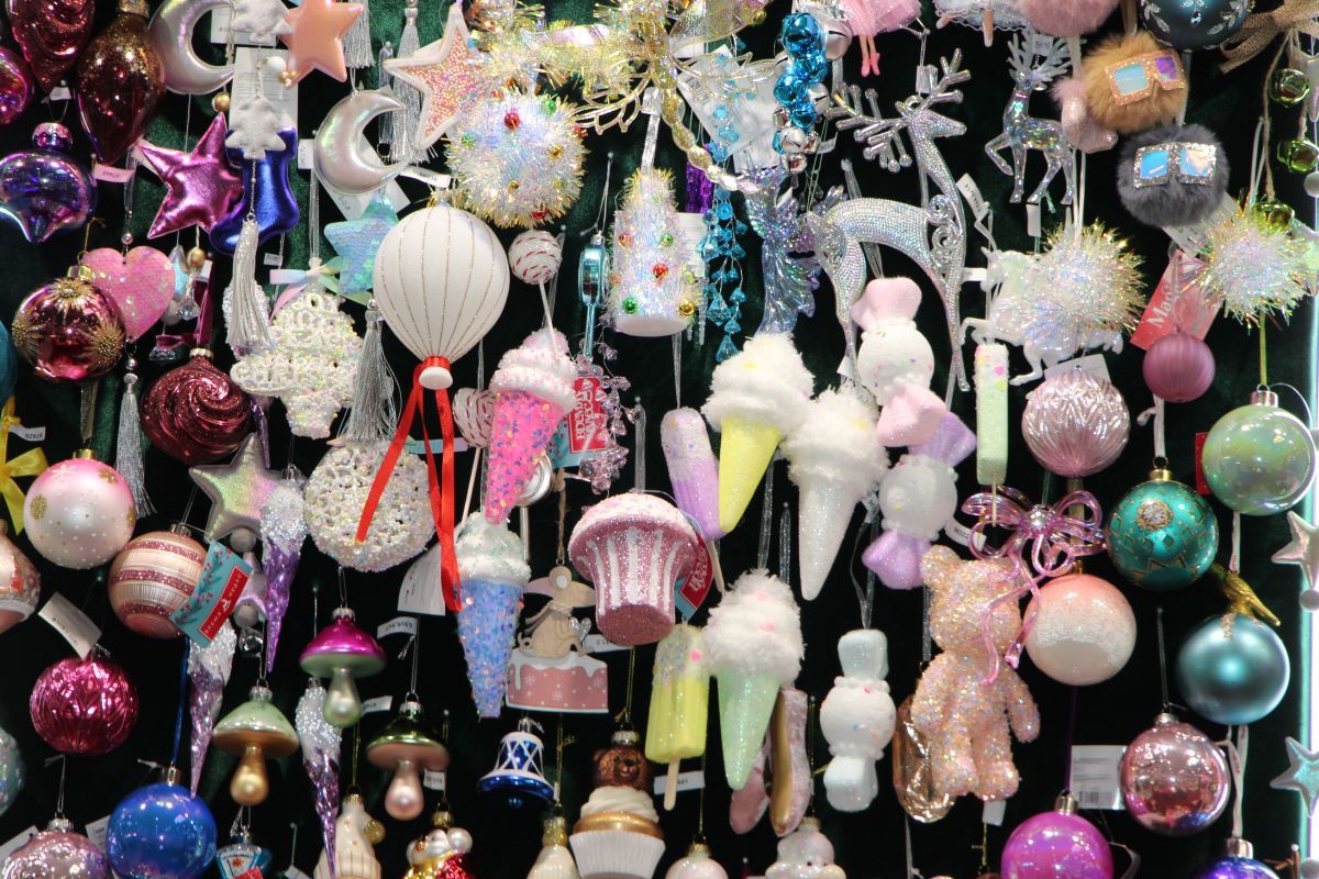 Выставки «Игрушка Маркет» и ChristmasBox Podarki 2026: большой фоторепортаж КИНДЕРinfo