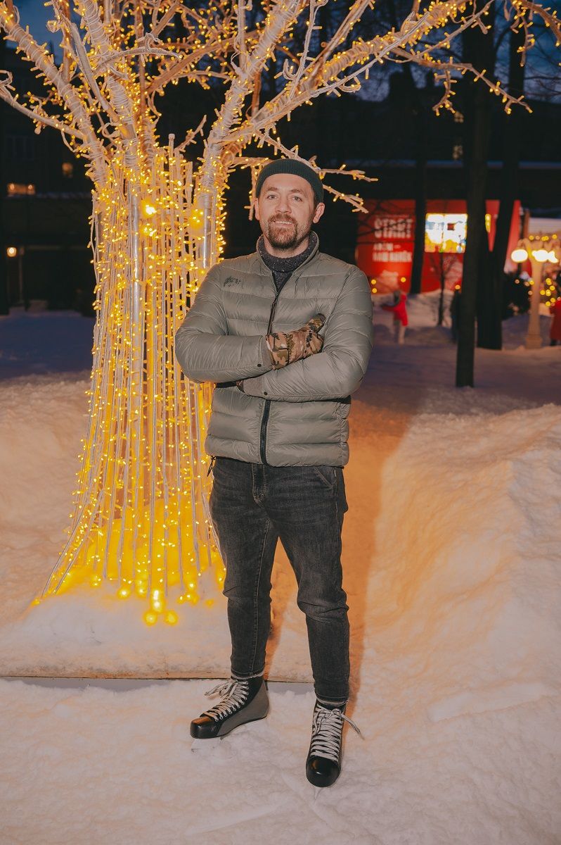 Денис Шевцов. Проводы зимы на катке вместе с героями «Живого гаража». Фоторепортаж