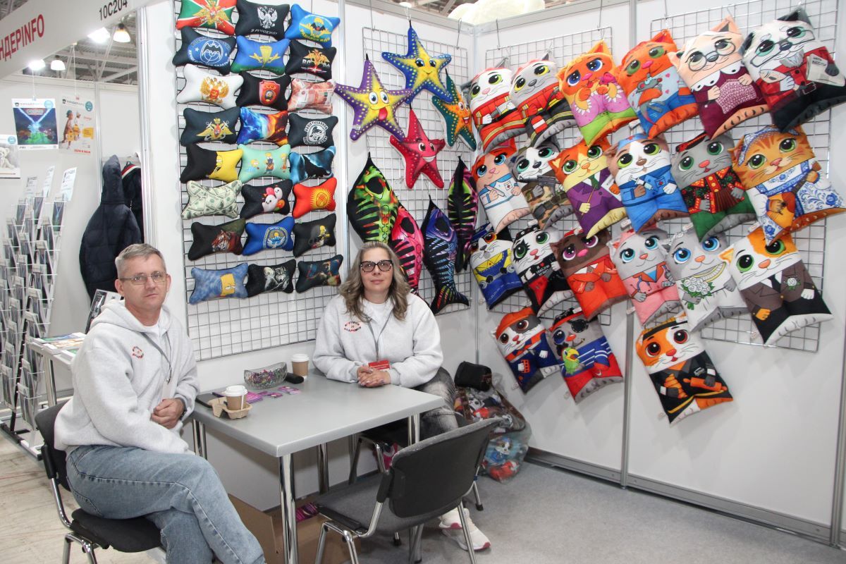 Выставки «Игрушка Маркет» и ChristmasBox Podarki 2026: большой фоторепортаж КИНДЕРinfo