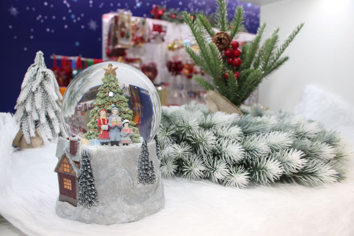 Выставки «Игрушка Маркет» и ChristmasBox Podarki 2026: большой фоторепортаж КИНДЕРinfo