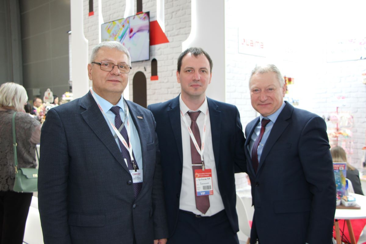 Выставки «Игрушка Маркет» и ChristmasBox Podarki 2026: большой фоторепортаж КИНДЕРinfo