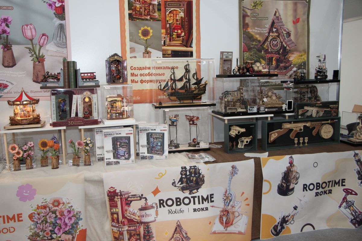 Выставки «Игрушка Маркет» и ChristmasBox Podarki 2026: большой фоторепортаж КИНДЕРinfo