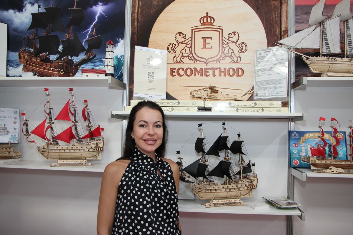 Выставки «Игрушка Маркет» и ChristmasBox Podarki 2026: большой фоторепортаж КИНДЕРinfo