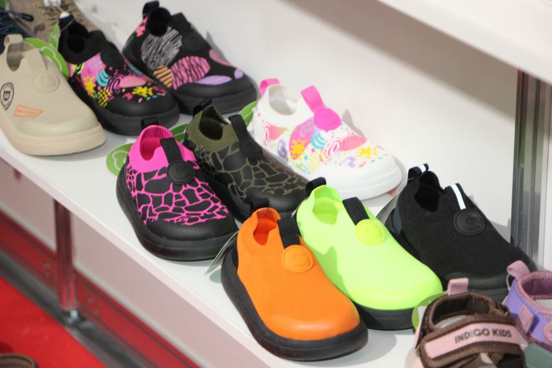 Детская обувь INDIGO KIDS на выставке CJF