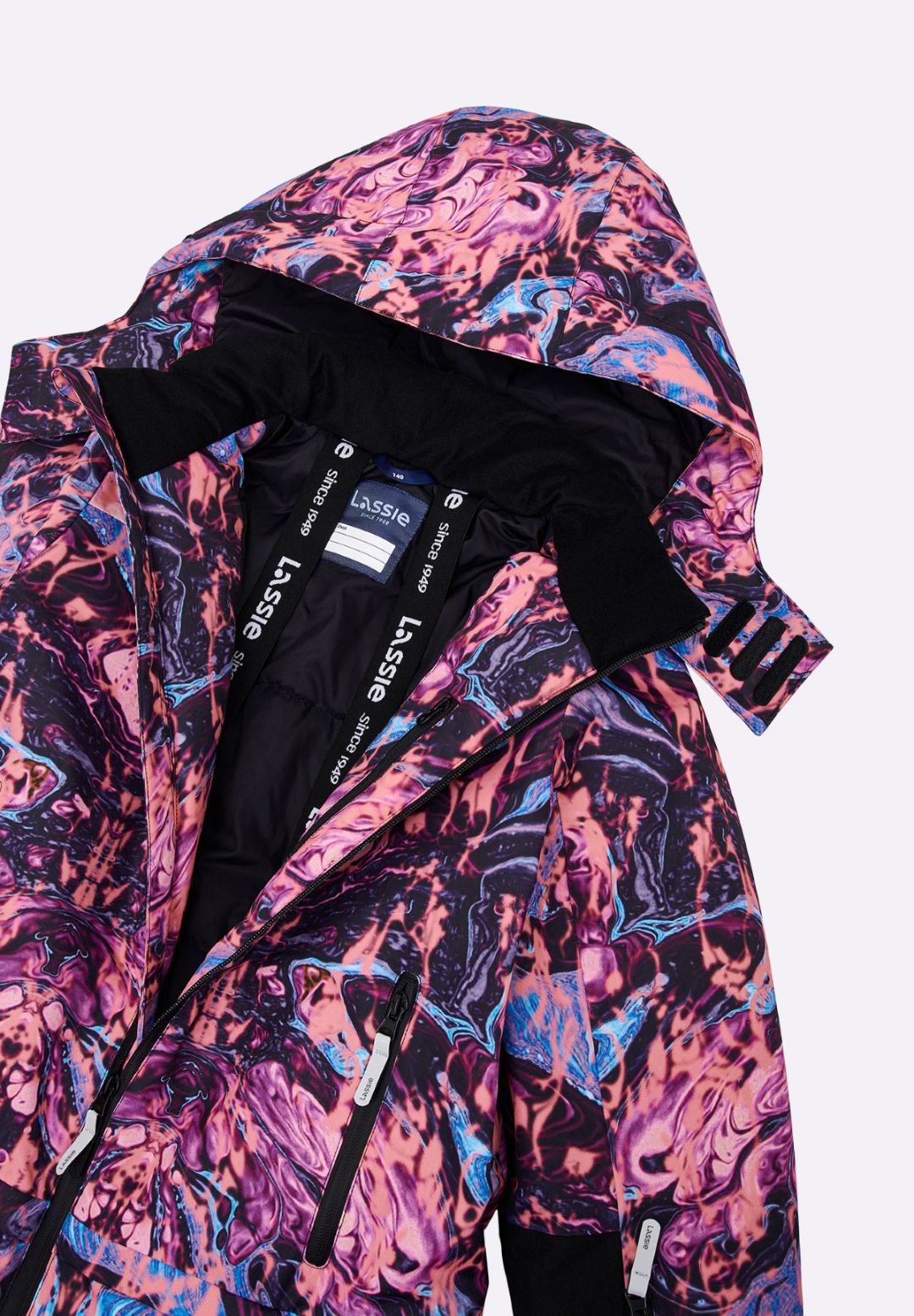 Lassie представляет горнолыжную коллекцию для активного зимнего отдыха 