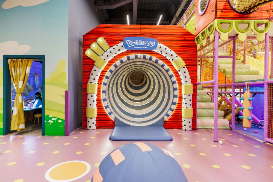 Крупнейшее семейное кафе от «Союзмультфильма» открылось в аэропорту Домодедово