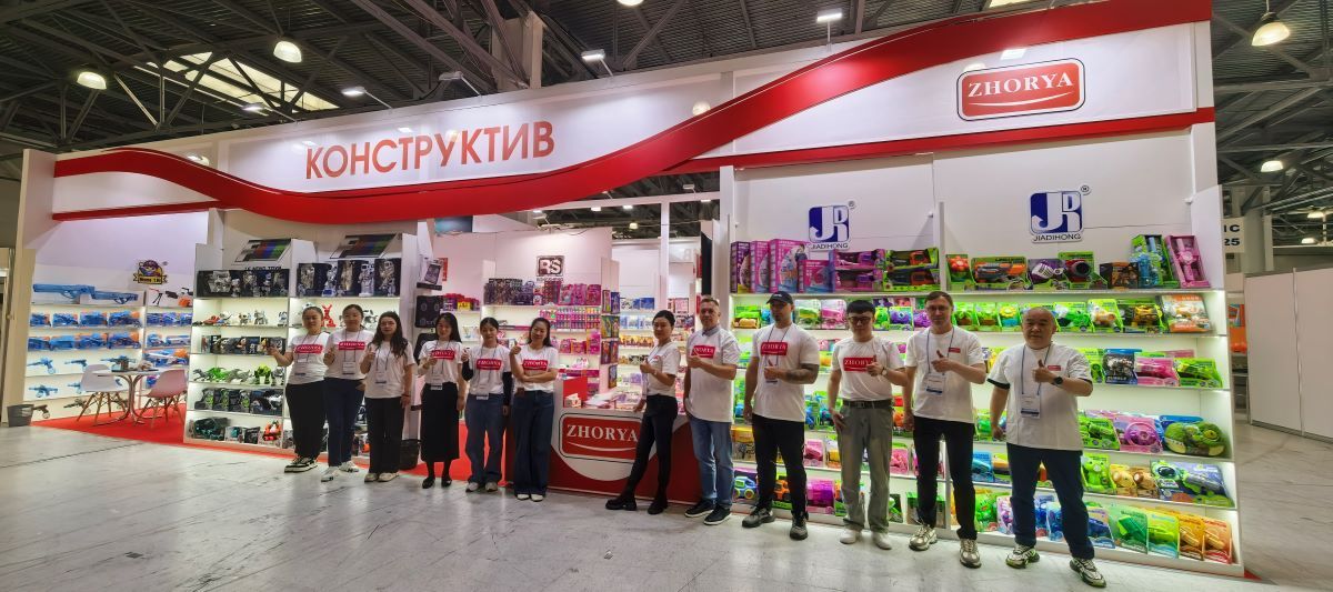 Компания Shantou Zhorya Toys на выставке Мир детства